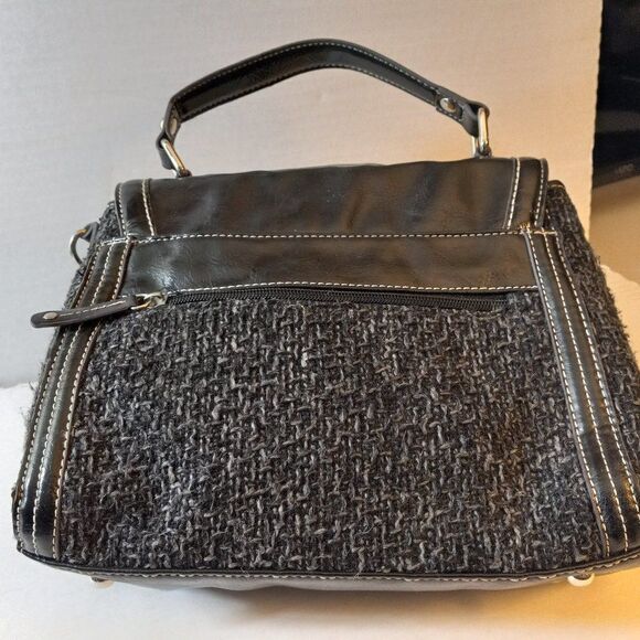 NWT Tignanello Signature Tweed Top Handle Black w/ Top Stitching Cottagecore - Picture 3 of 11